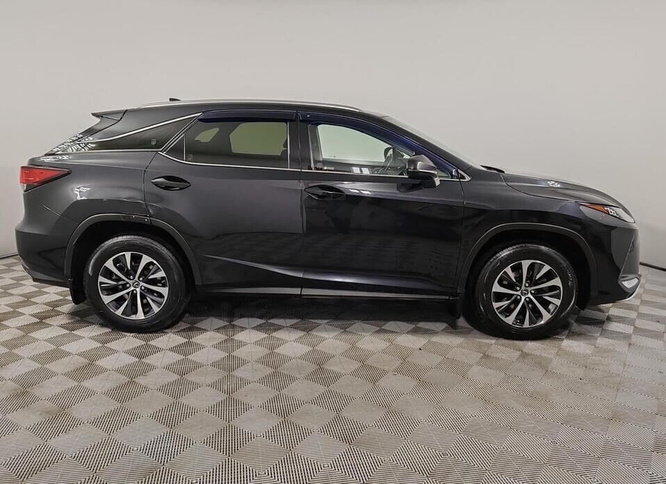 Lexus RX, IV Рестайлинг 300 2.0 AT (238 л.с.) 4WD