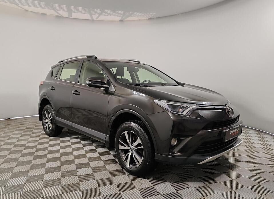 Toyota RAV4, IV (XA40) Рестайлинг 2.0 CVT (146 л.с.) 4WD