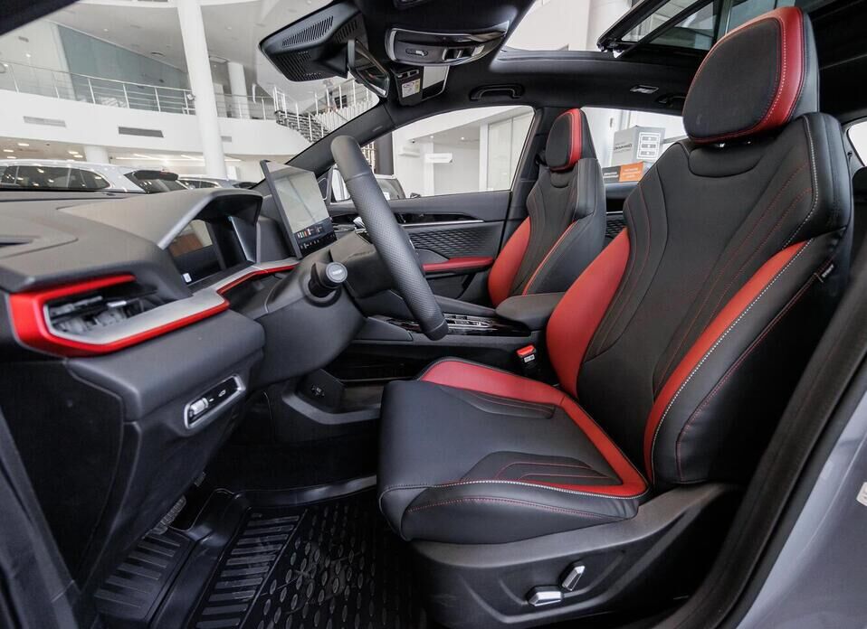 Geely Coolray, I Рестайлинг 2 1.5 AMT (147 л.с.)