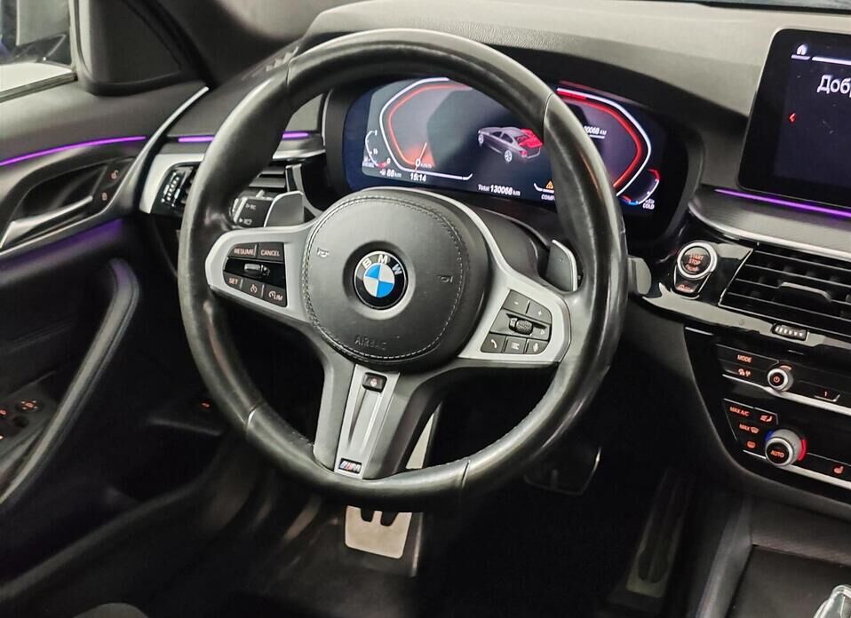BMW 5 серии, VII (G30/G31) Рестайлинг 520d 2.0d AT (190 л.с.)