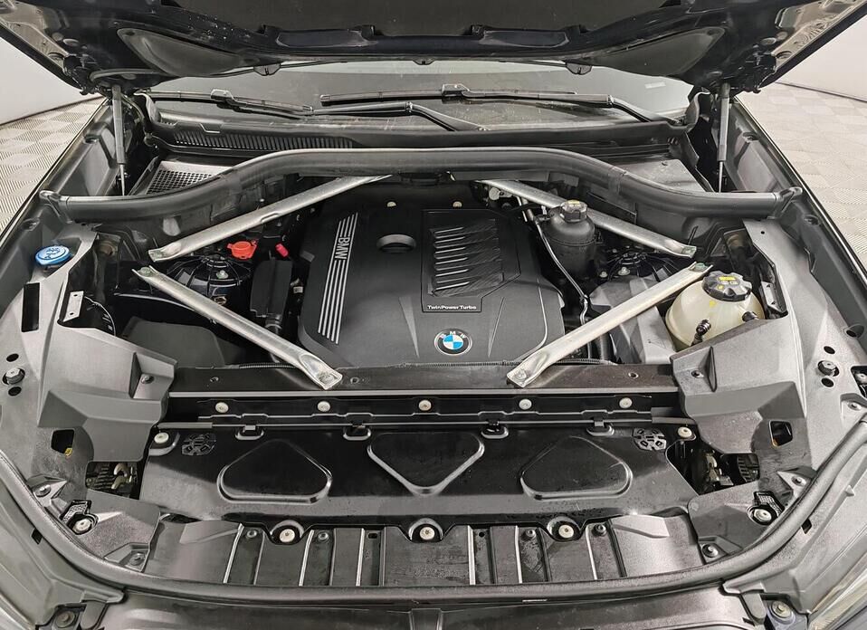 BMW X6, III (G06) 40i 3.0 AT (340 л.с.) 4WD