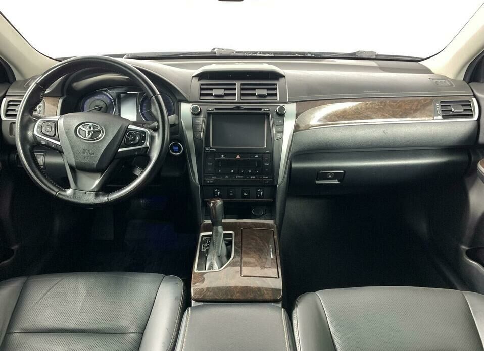 Toyota Camry 3.5 AT (249 л.с.)