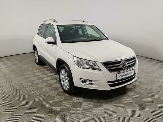 Volkswagen Tiguan, 2011 г., 155 125 км