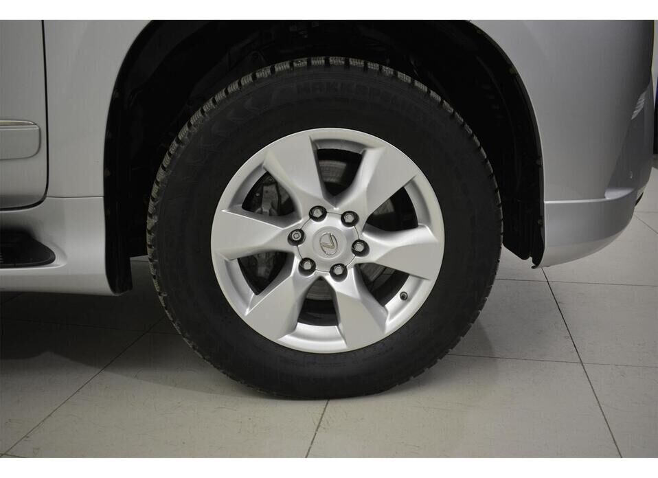 Lexus GX, II Рестайлинг 460 4.6 AT (296 л.с.) 4WD