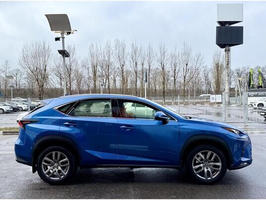 Lexus NX, 2017&nbsp;г., 84&nbsp;564&nbsp;км