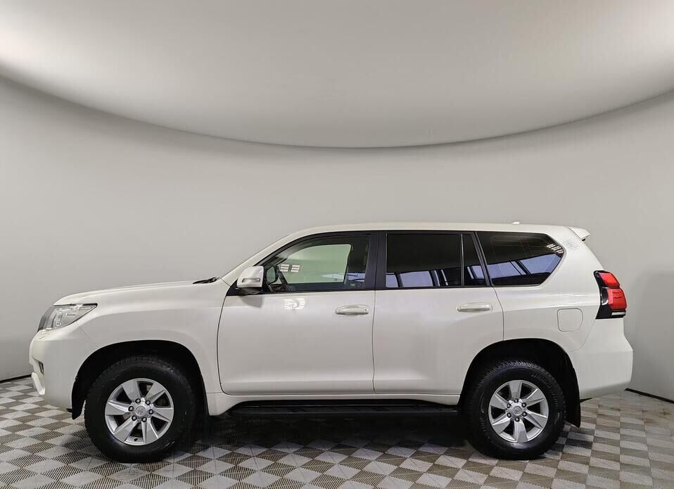 Toyota Land Cruiser Prado, 150 Series Рестайлинг 2 2.7 AT (163 л.с.) 4WD