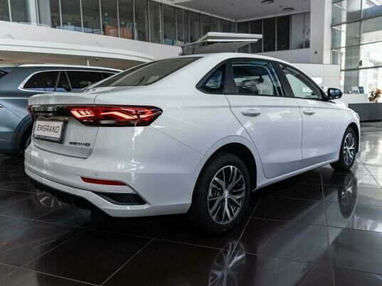 Geely Emgrand Luxury