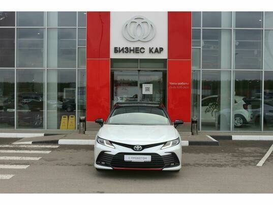 Toyota Camry, 2021 г., 35 308 км