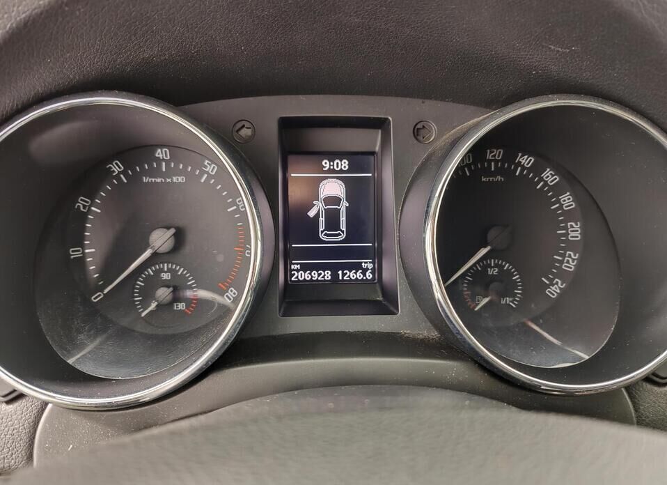 Skoda Yeti 1.8 AMT (152 л.с.) 4WD