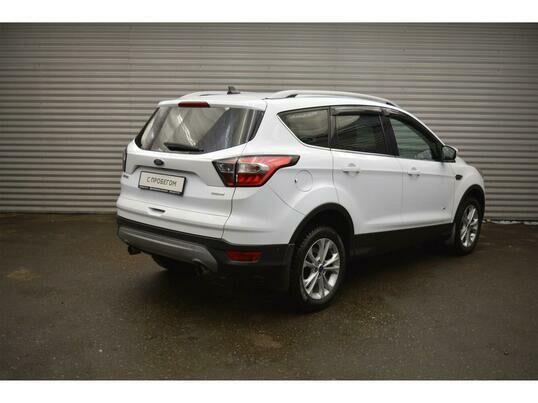 Ford Kuga, 2017 г., 88 301 км