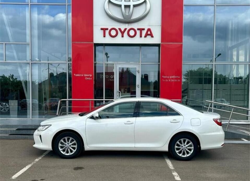 Toyota Camry, VII (XV50) Рестайлинг 2.5 AT (181 л.с.)