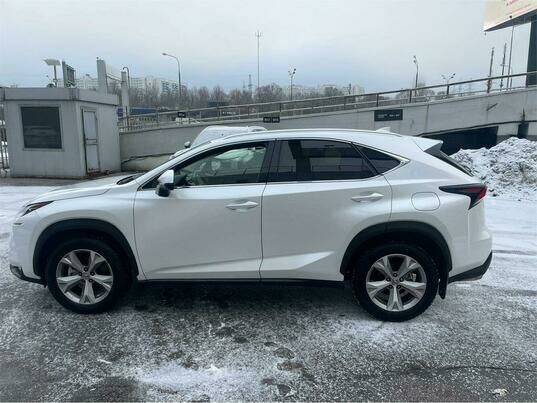 Lexus NX, 2016 г., 61 017 км