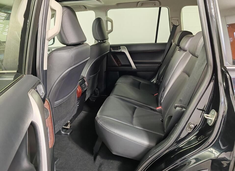 Toyota Land Cruiser Prado, 150 Series Рестайлинг 1 4.0 AT (282 л.с.) 4WD