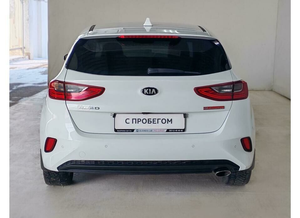 Kia Ceed 1.6 AT (128 л.с.)