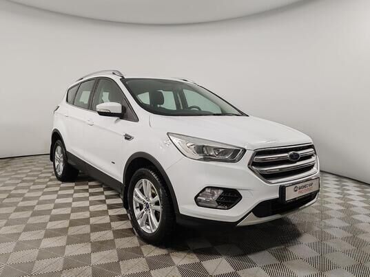 Ford Kuga, 2018&nbsp;г., 130&nbsp;469&nbsp;км