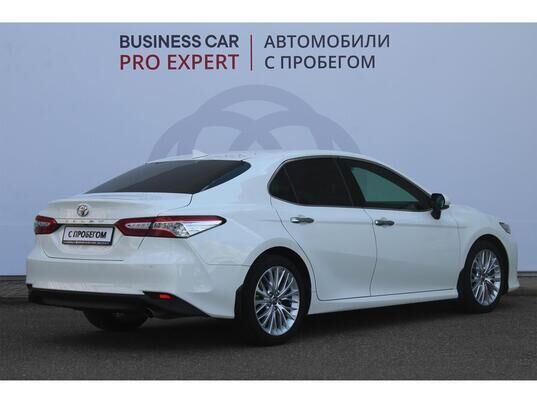 Toyota Camry, 2019 г., 98 501 км