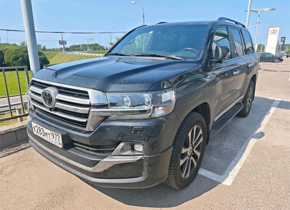 Toyota Land Cruiser, 200 Series Рестайлинг 2 4.5d AT (249 л.с.) 4WD