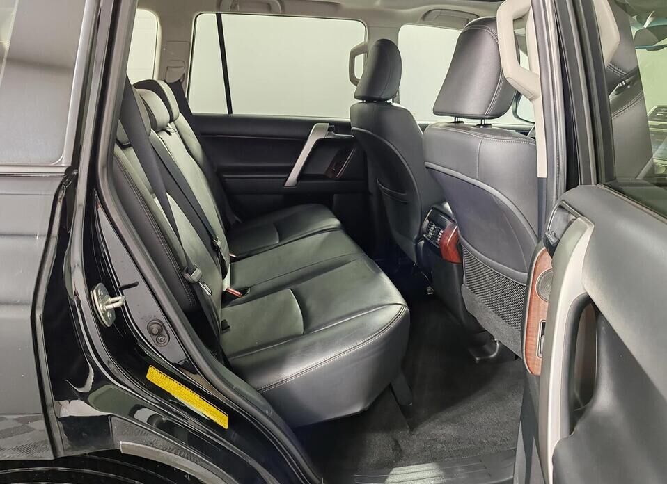 Toyota Land Cruiser Prado, 150 Series Рестайлинг 1 4.0 AT (282 л.с.) 4WD