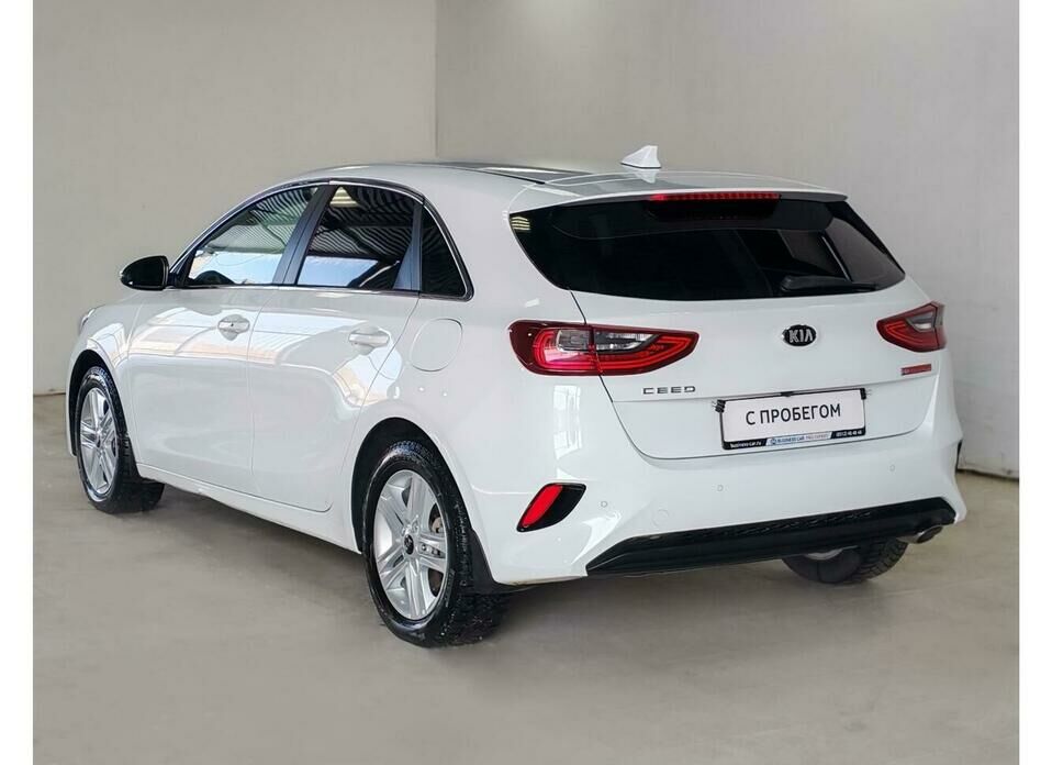 Kia Ceed 1.6 AT (128 л.с.)