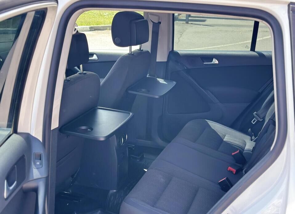 Volkswagen Tiguan, I Рестайлинг 2.0d AT (140 л.с.) 4WD
