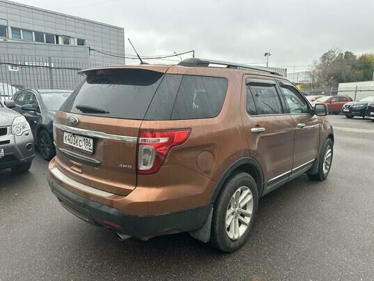 Ford Explorer, 2013 г., 170 001 км