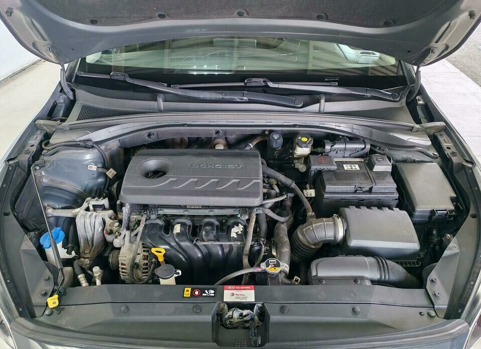 Kia Ceed 1.6 AT (128 л.с.)