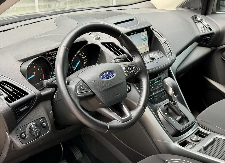 Ford Kuga, II Рестайлинг 2.5 AT (150 л.с.)