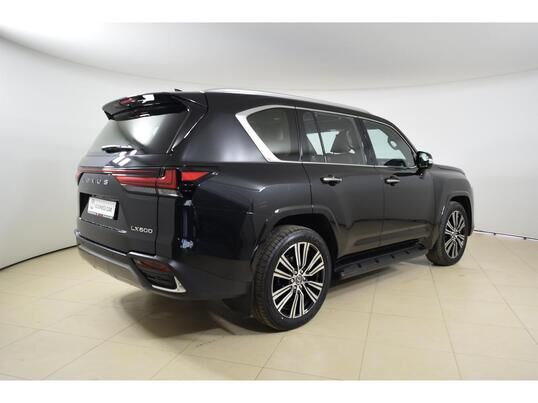 Lexus LX Luxury