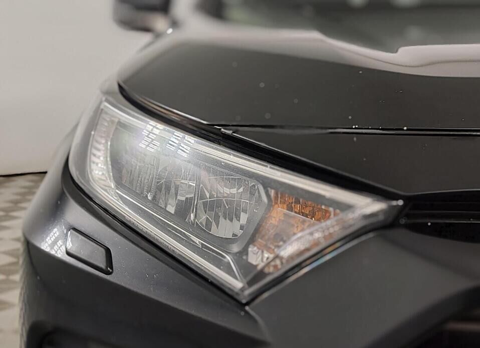 Toyota RAV4, V (XA50) 2.5 AT (199 л.с.) 4WD