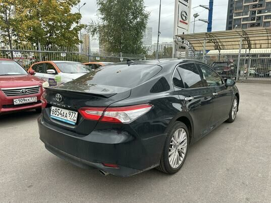 Toyota Camry, 2020 г., 108 251 км