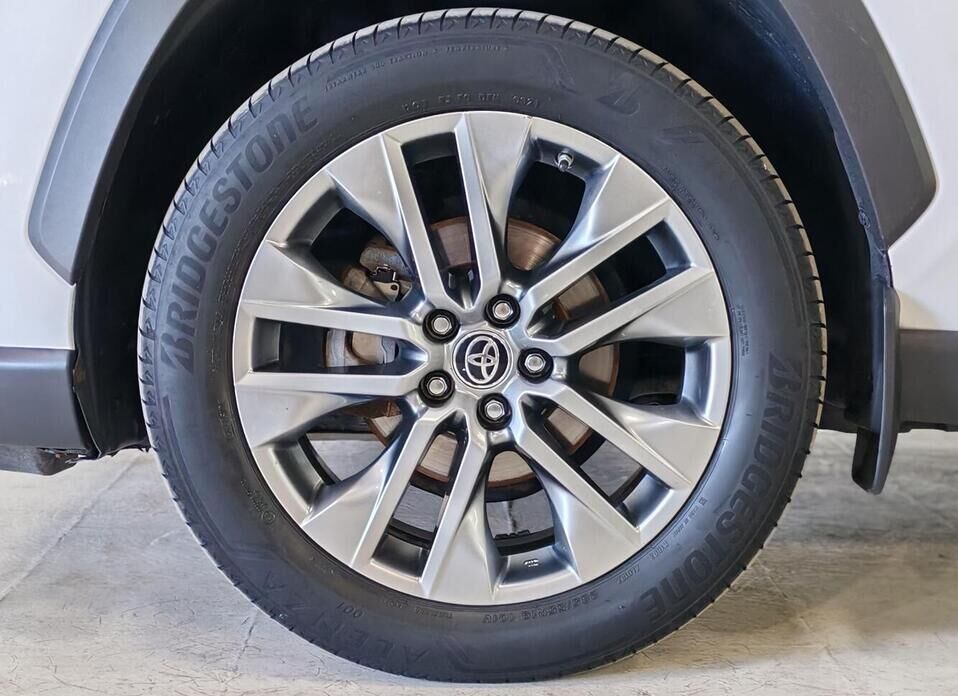 Toyota RAV4, V (XA50) 2.0 CVT (149 л.с.) 4WD