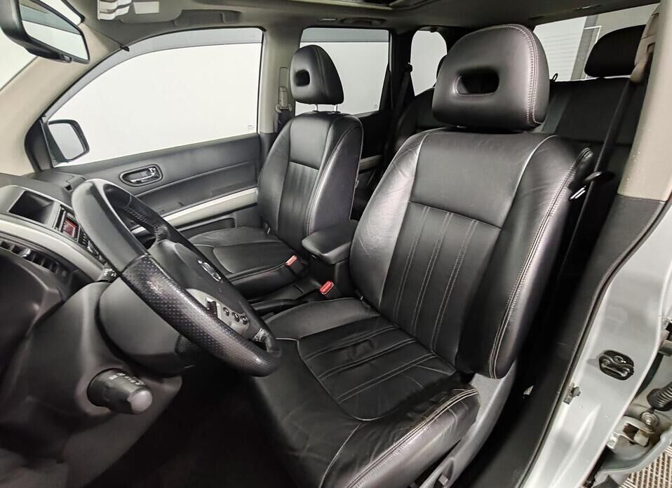 Nissan X-Trail, II Рестайлинг 2.5 CVT (169 л.с.) 4WD