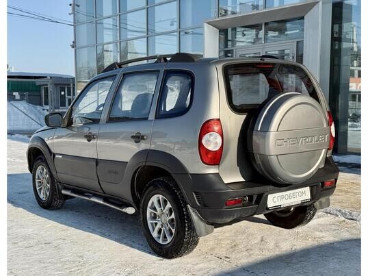 Chevrolet Niva, 2011&nbsp;г., 141&nbsp;555&nbsp;км