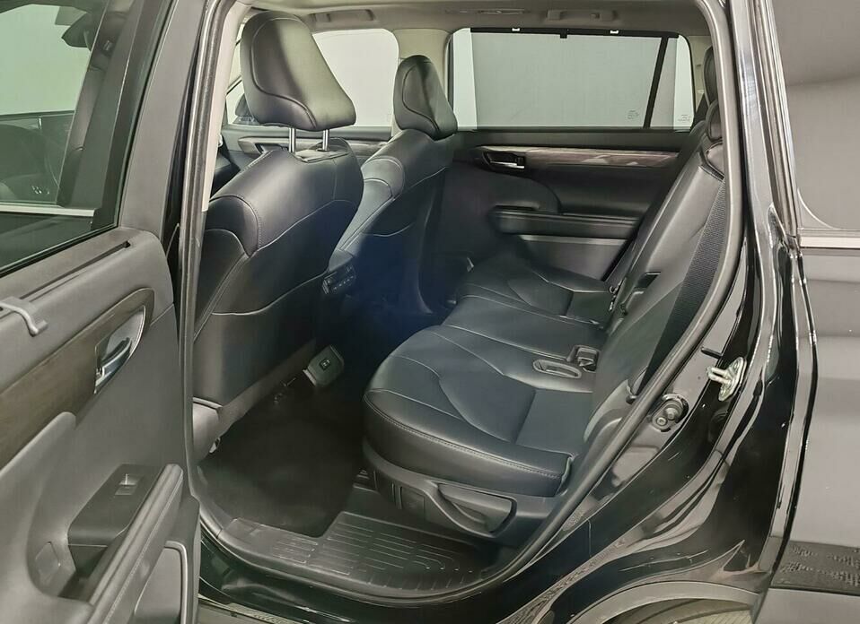 Toyota Highlander 3.5 AT (249 л.с.) 4WD