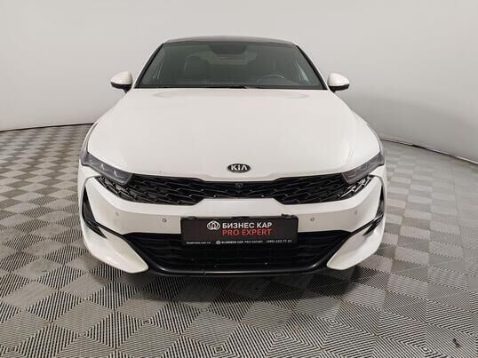 Kia K5, 2021 г., 121 140 км