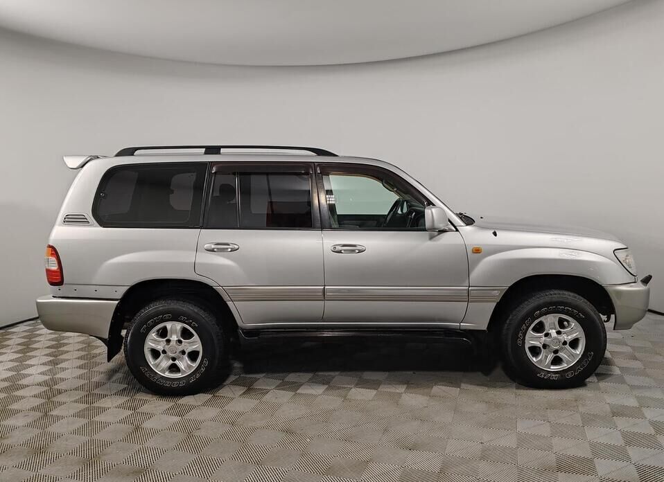 Toyota Land Cruiser, 100 Series Рестайлинг 2 4.2d MT (204 л.с.) 4WD
