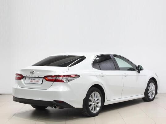 Toyota Camry, 2020 г., 84 425 км
