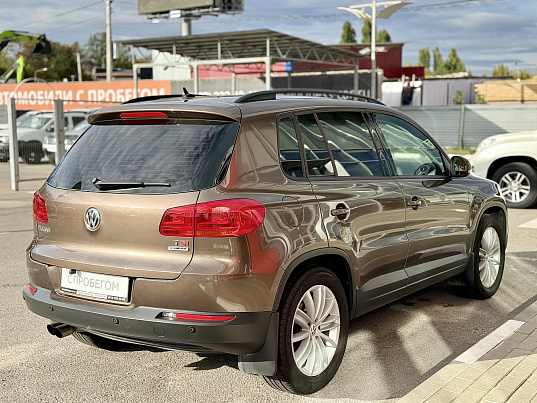 Volkswagen Tiguan, 2015 г., 147 517 км