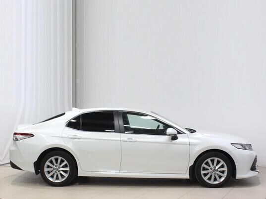 Toyota Camry, 2020 г., 84 425 км