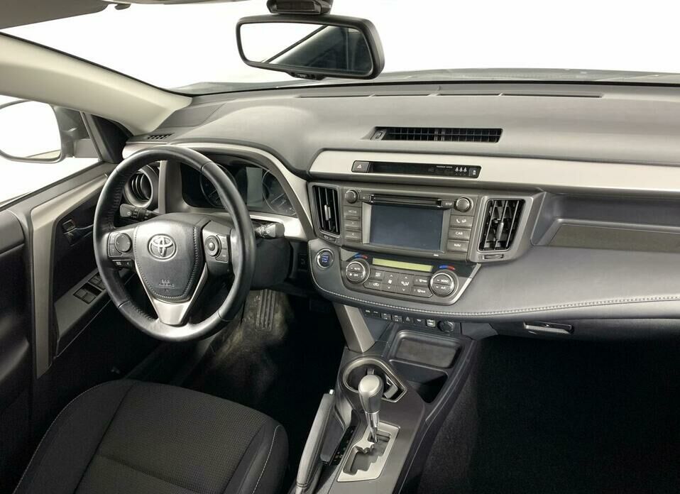 Toyota RAV4 2.2d AT (150 л.с.) 4WD