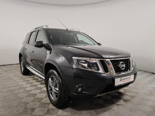 Nissan Terrano, 2016 г., 181 219 км