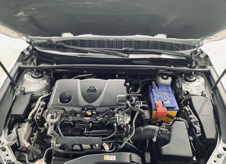Toyota Camry, VIII (XV70) Рестайлинг 2.5 AT (200 л.с.)