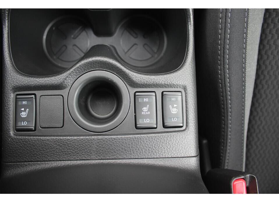 Nissan Qashqai, II Рестайлинг 2.0 CVT (144 л.с.)