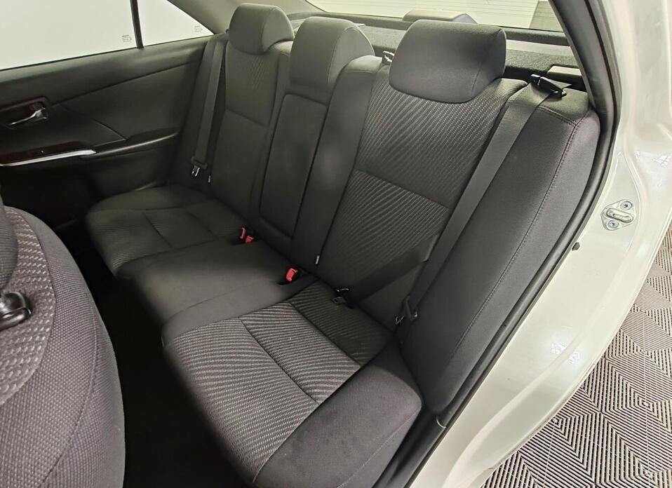 Toyota Camry, VII (XV50) Рестайлинг 2.5 AT (181 л.с.)