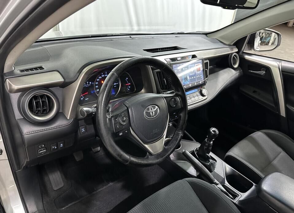Toyota RAV4, IV (CA40) 2.0 MT (146 л.с.) 4WD