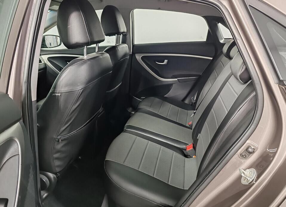 Hyundai i30, II 1.6 AT (130 л.с.)
