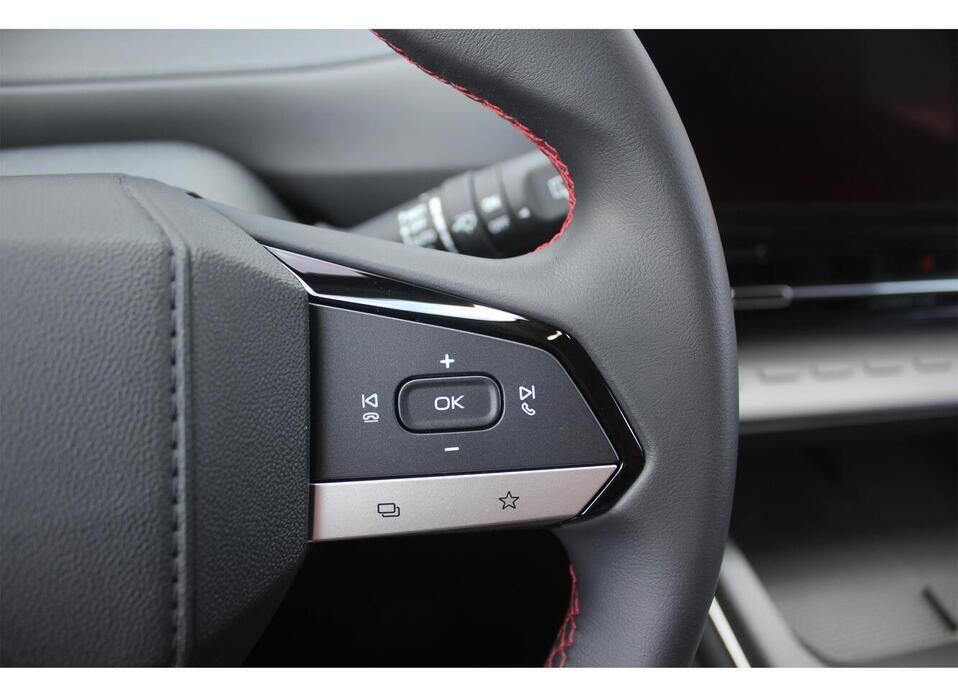 Changan UNI-S 1.5 AMT (181 л.с.)