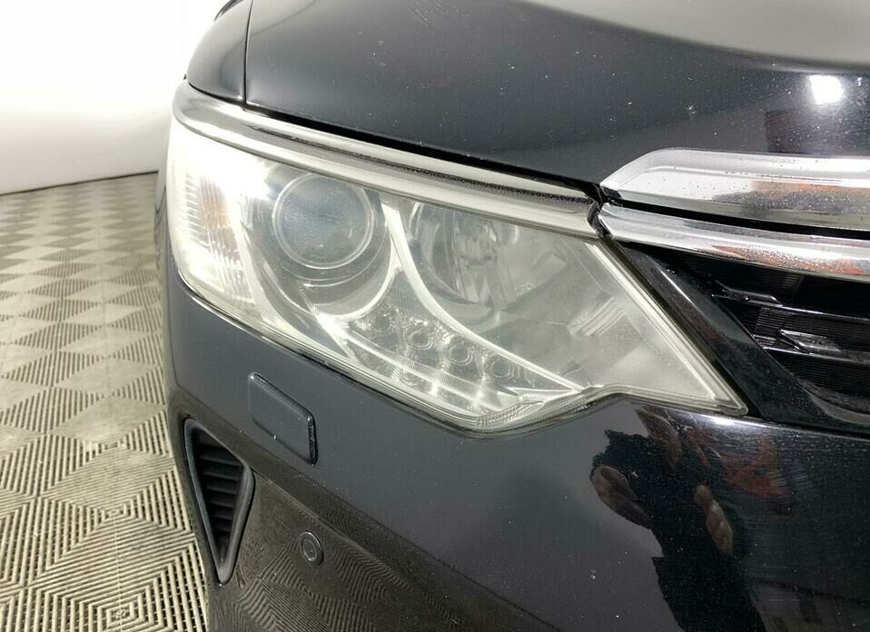 Toyota Camry 3.5 AT (249 л.с.)
