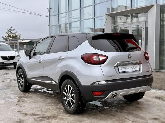 Renault Kaptur, 2017&nbsp;г., 141&nbsp;830&nbsp;км