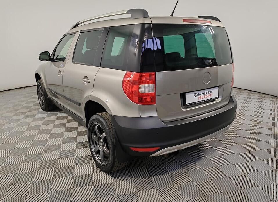 Skoda Yeti 1.8 AMT (152 л.с.) 4WD
